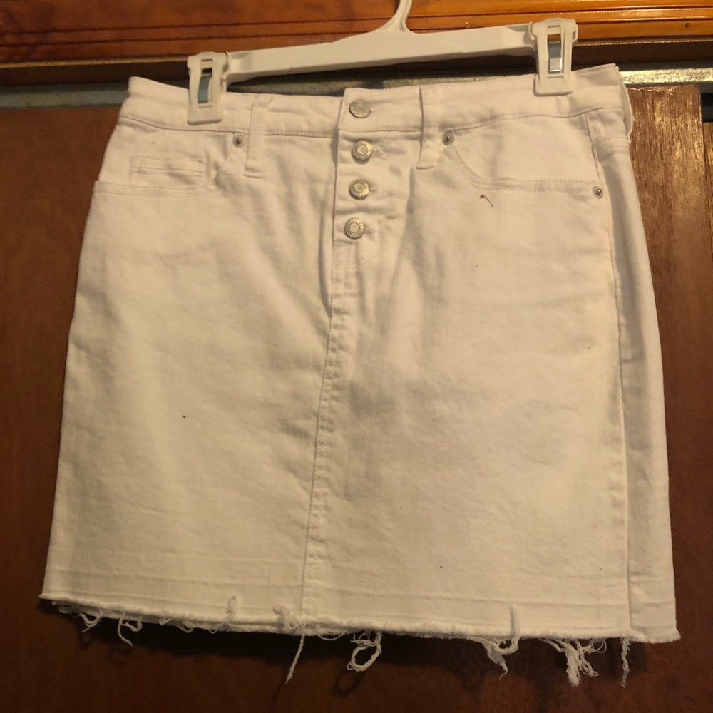 Mossimo white denim skirt